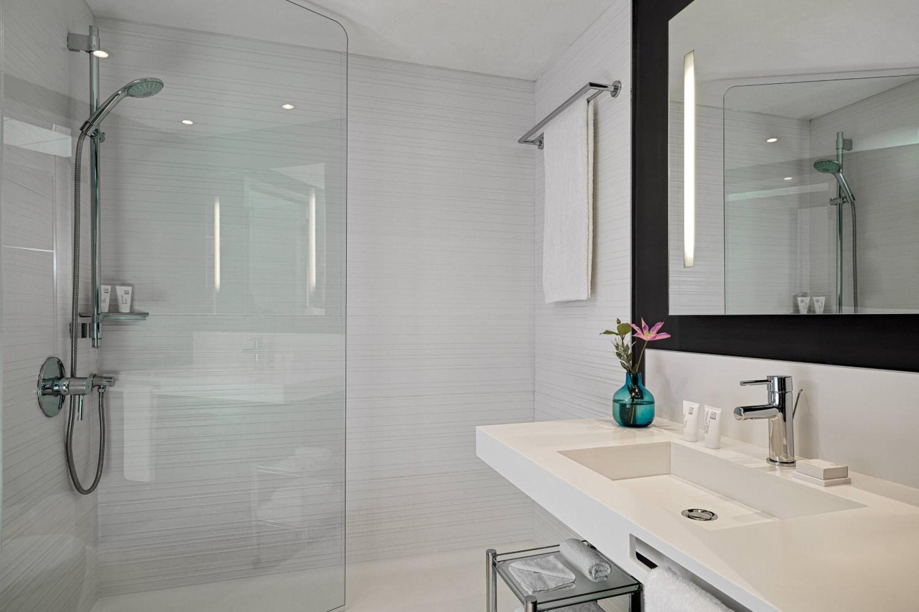 Ac Hotel By Marriott - Nice — 3