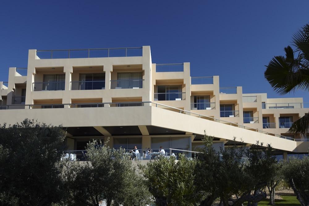 NAU Sao Rafael Suites 96309 — 8