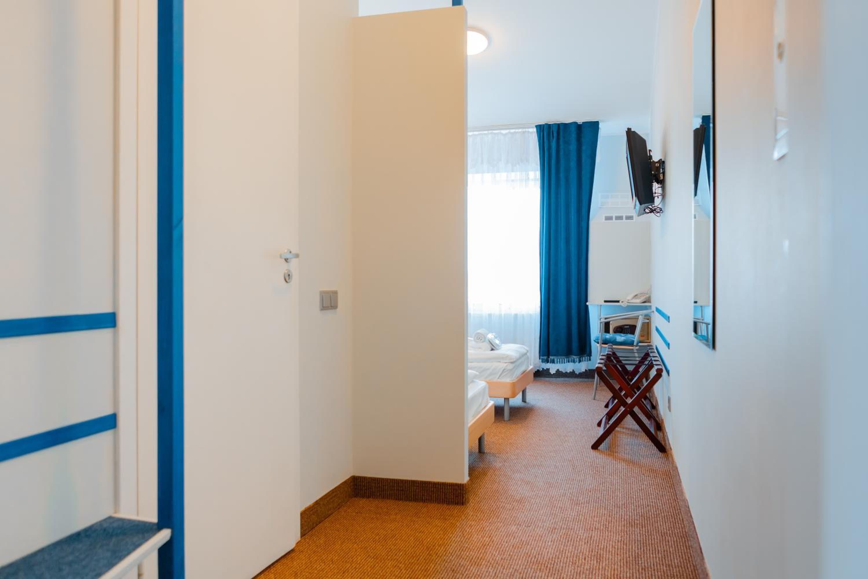 Apart Hotel Tomo — 3