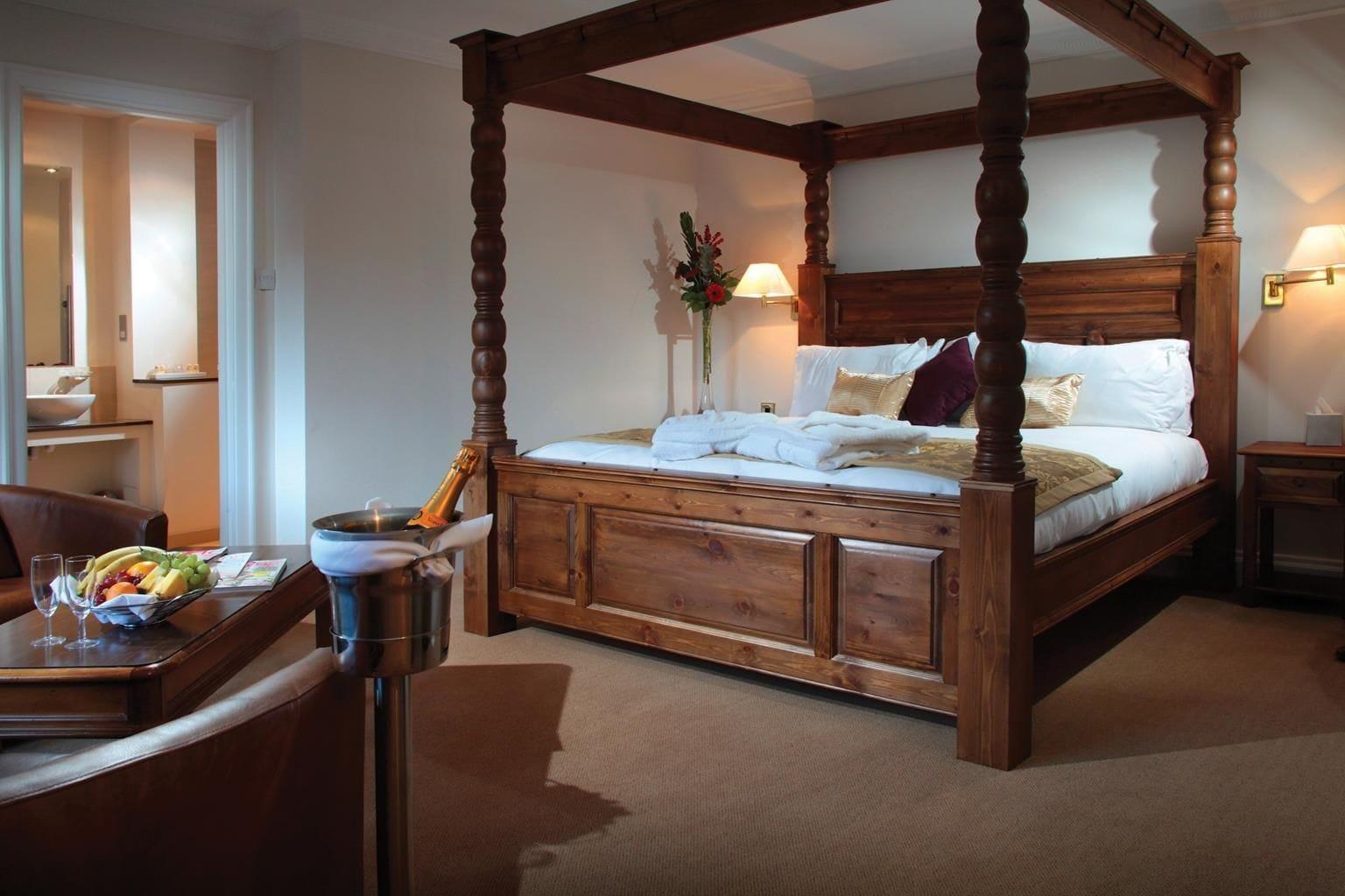 CHEQUERS HOTEL — 9
