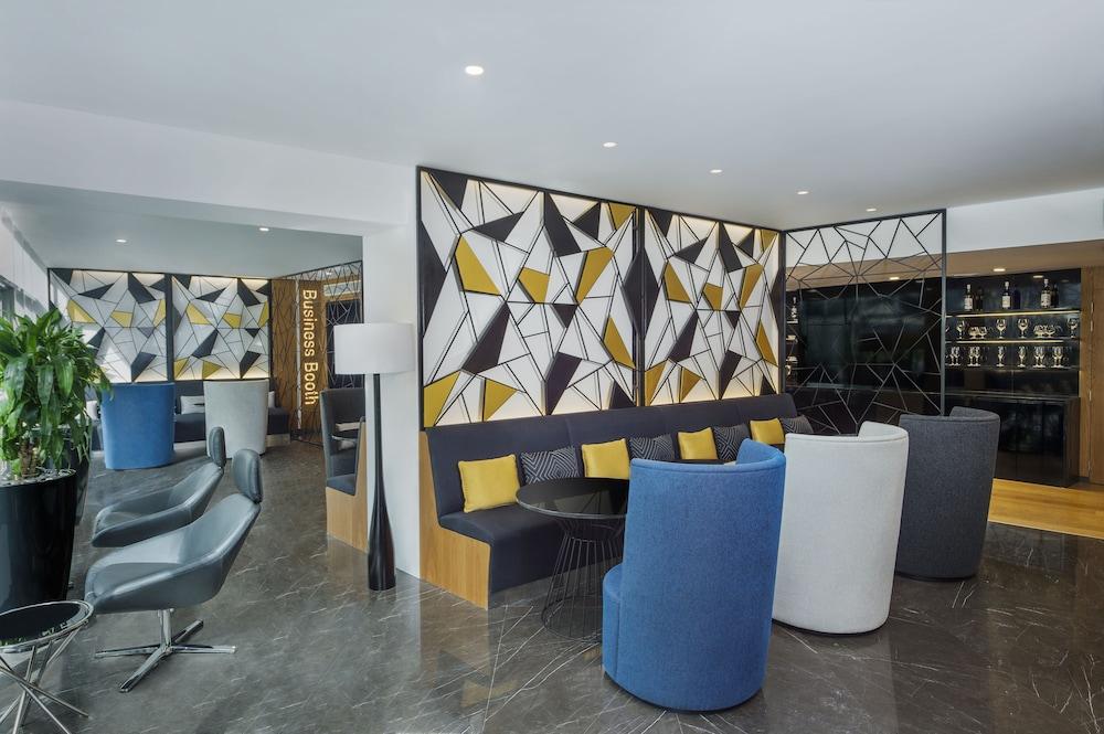 Tryp By Wyndham Dubai — 9