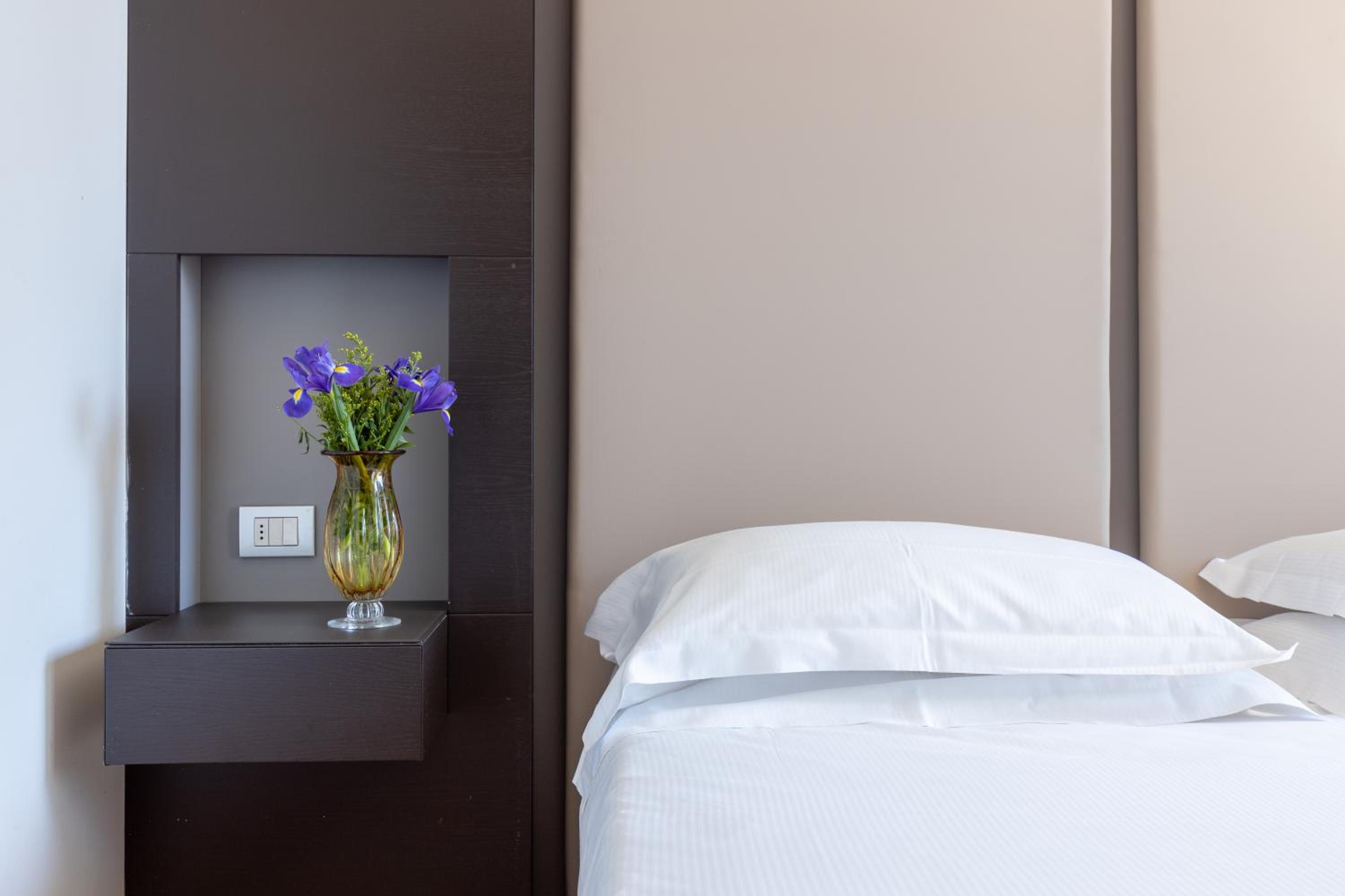 Royal Ascot Hotel — 2