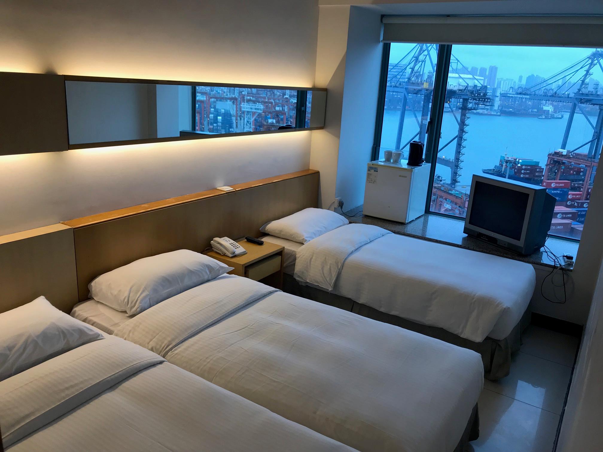 Rambler Garden Hotel 78724 — 8