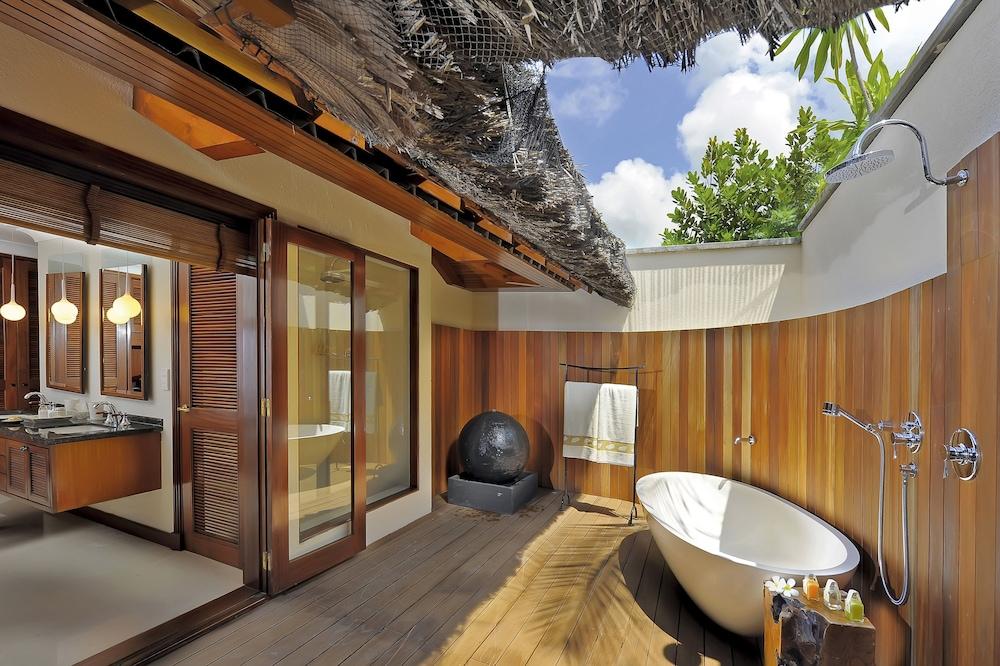 Constance Lemuria Praslin Seychelles — 5
