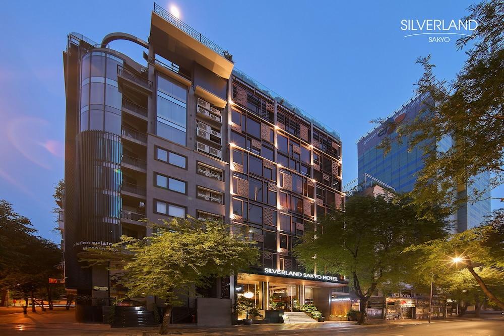 Silverland Sakyo Hotel — 6