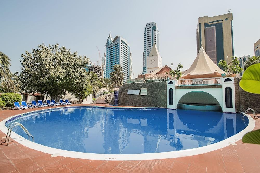 Marbella Resort — 3