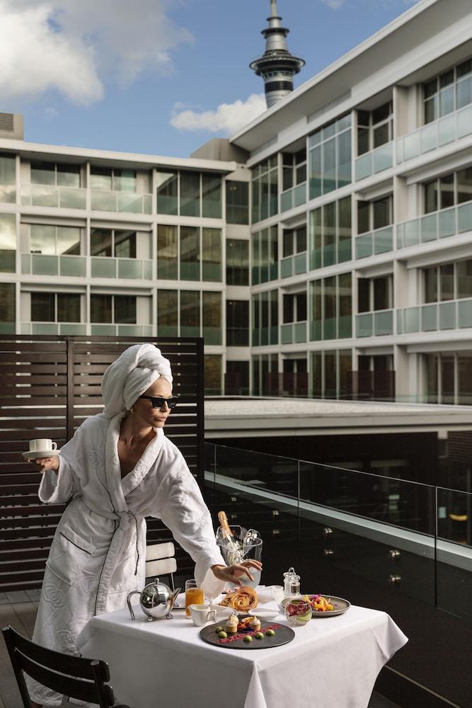 Sofitel Auckland Viaduct Harbour — 5