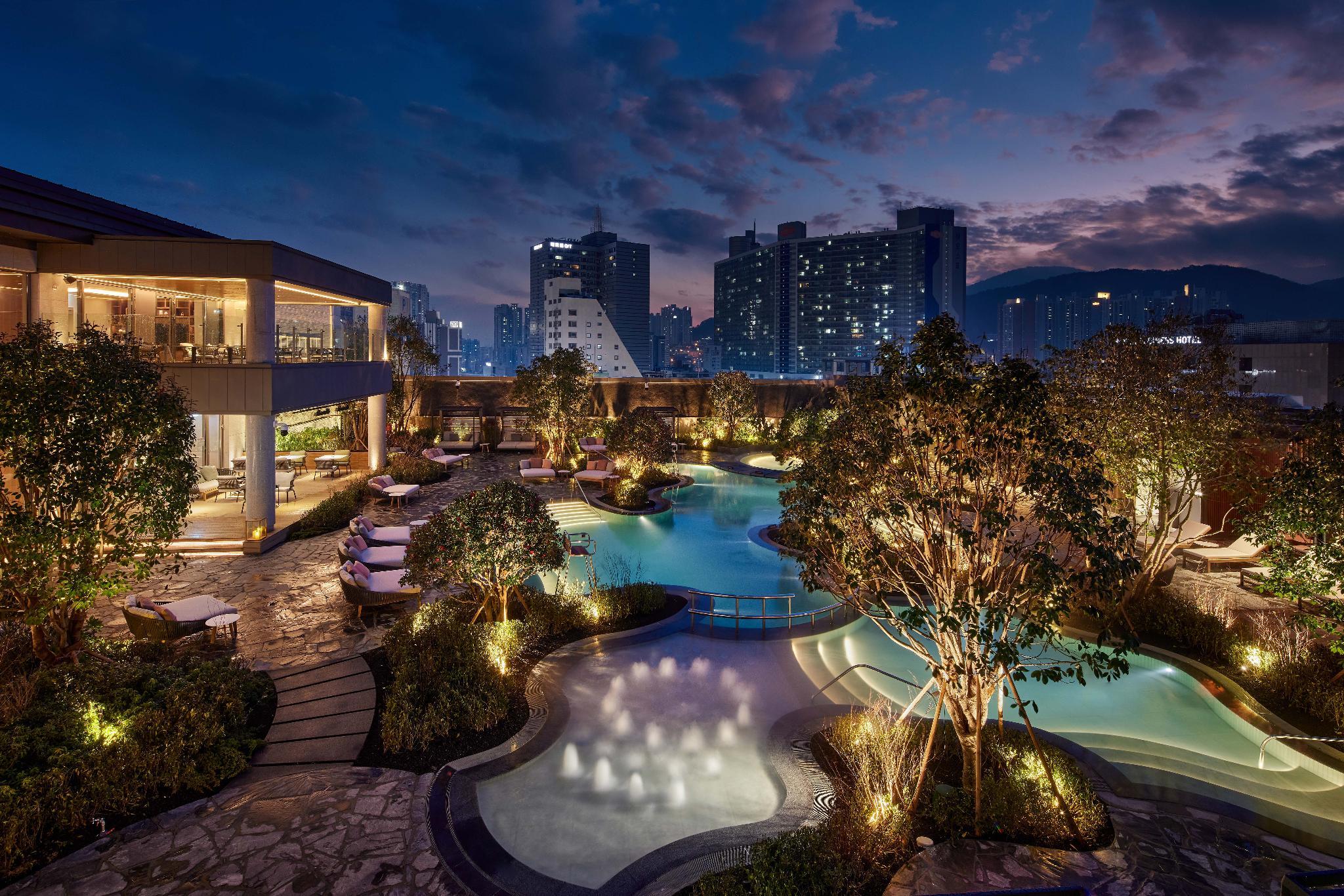 Lotte Hotel Busan — 10
