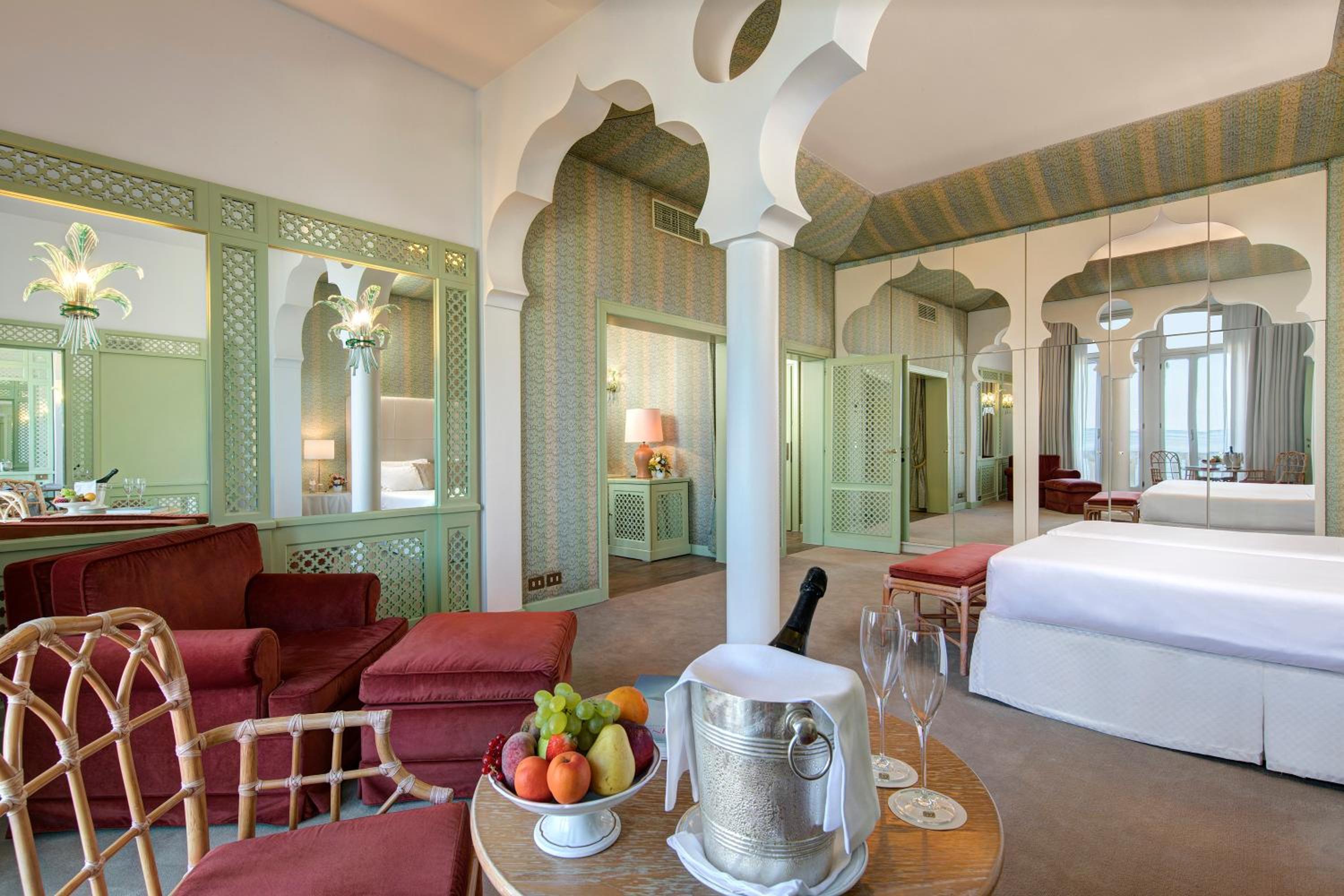 Royal M Hotel Abu Dhabi By Gewan — 4