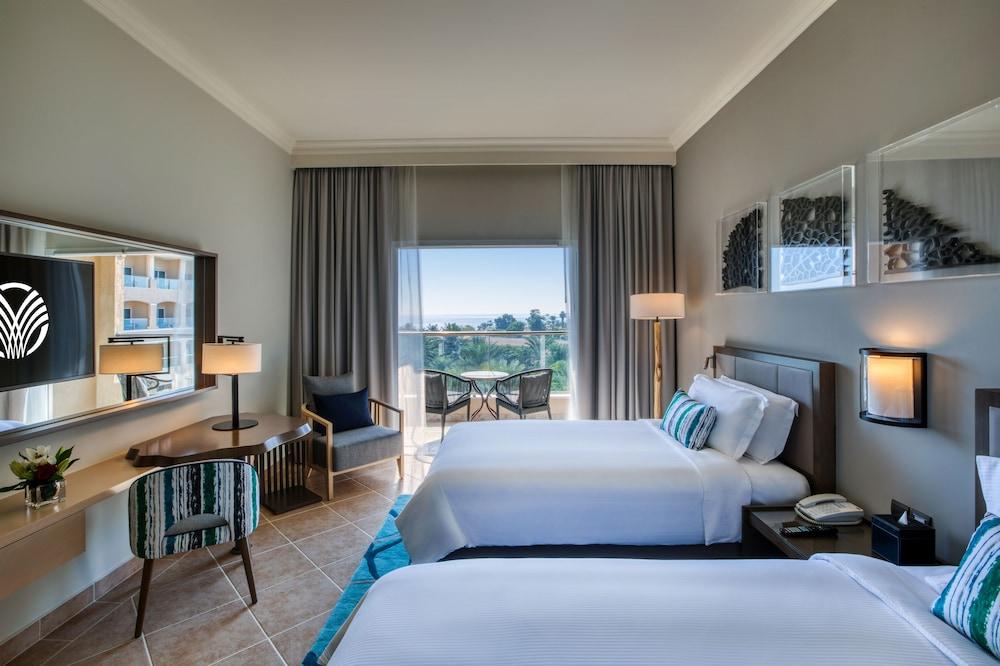 Fujairah Rotana Resort and Spa — 9