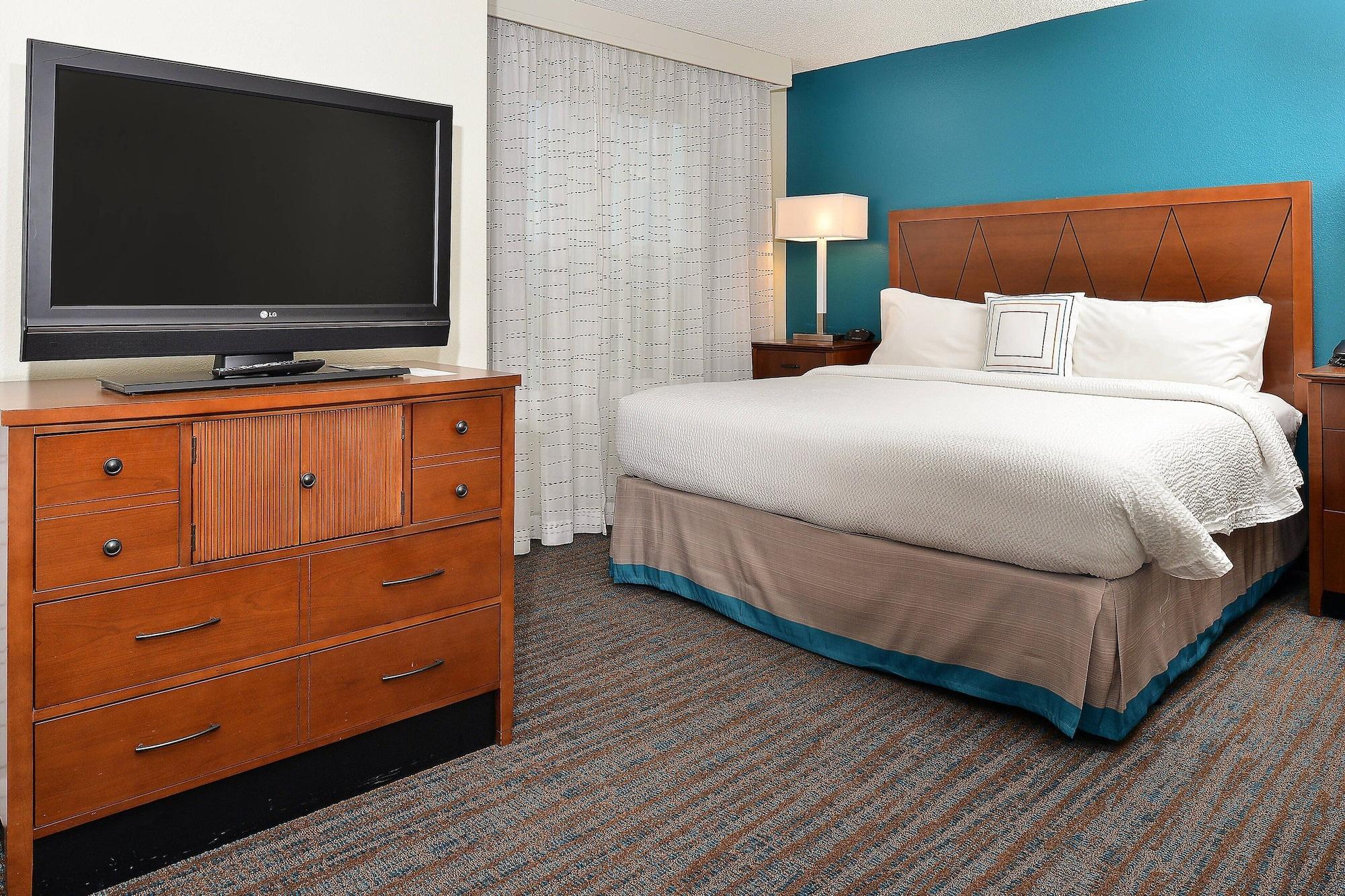 Residence Inn Denver Airport at Gateway Park — 9