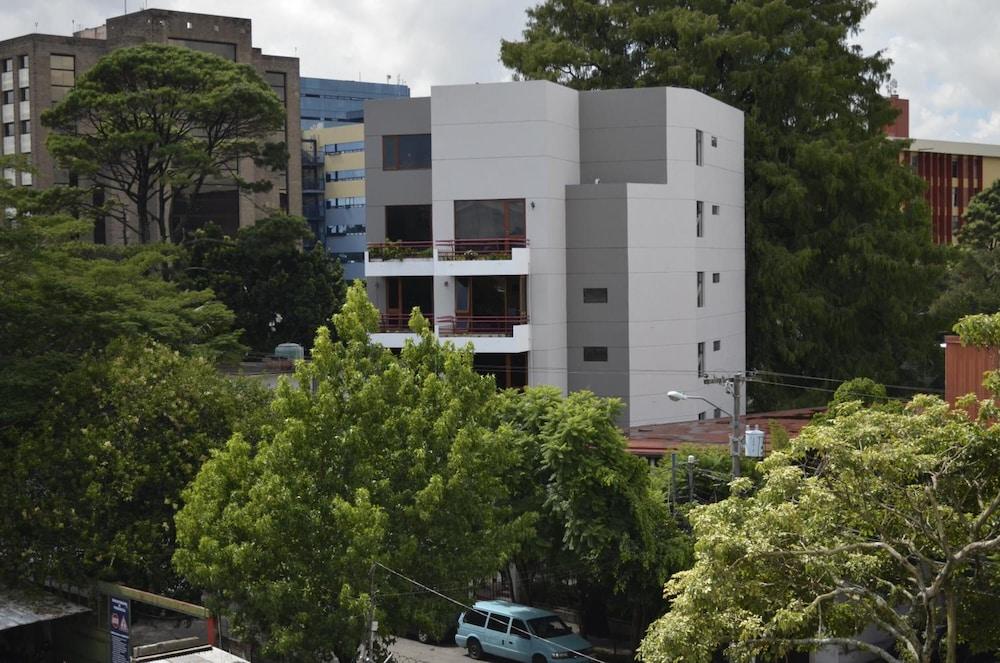 Hotel Residencia Del Sol 1159768 — 2
