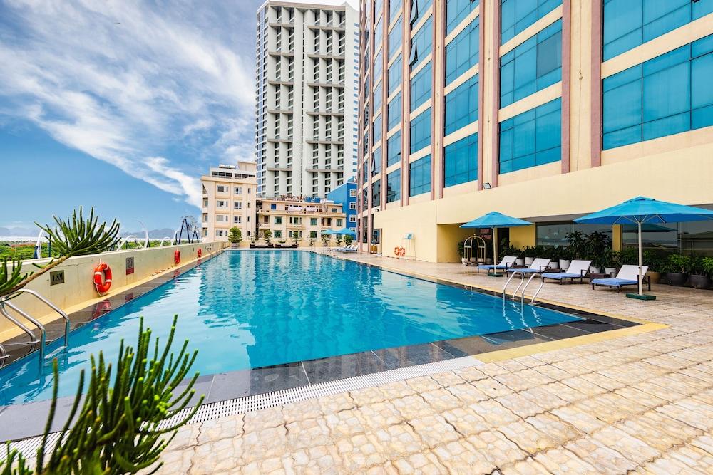 Muong Thanh Luxury Quang Ninh — 1