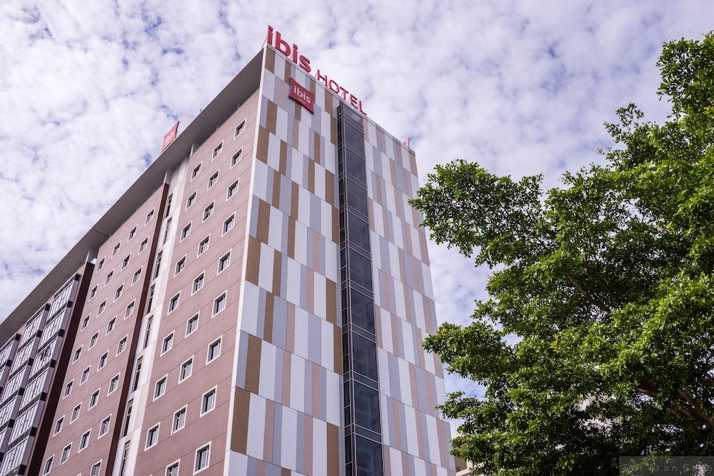 Ibis Saigon South — 4
