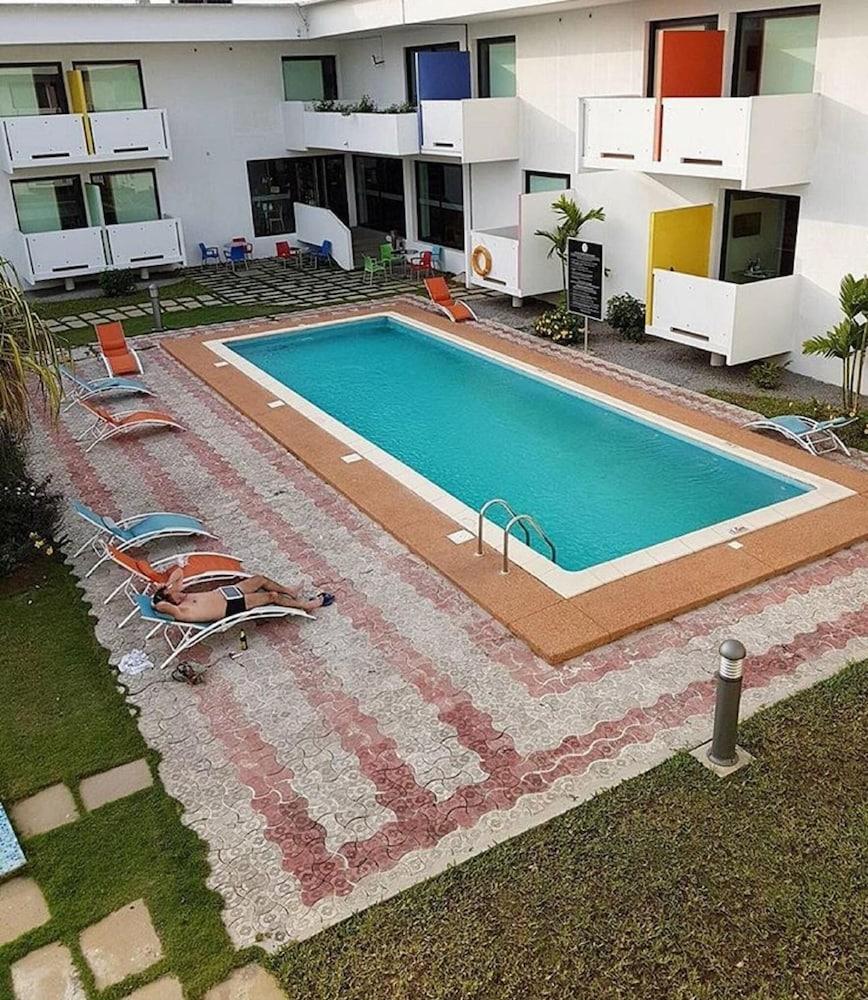 Hotel Onomo Abidjan Airport 1228458 — 1