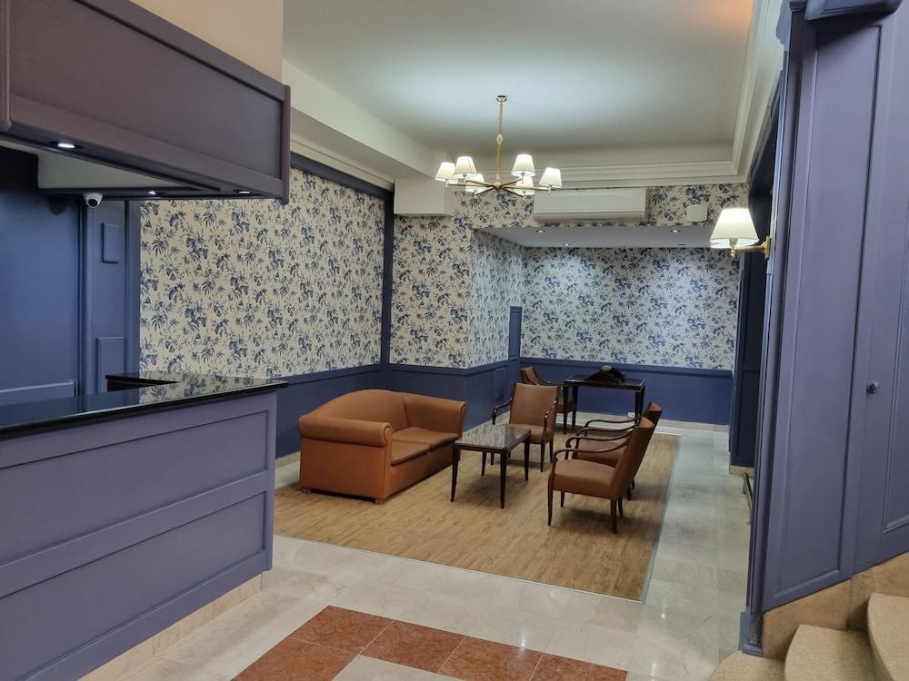 Hotel Regis — 10