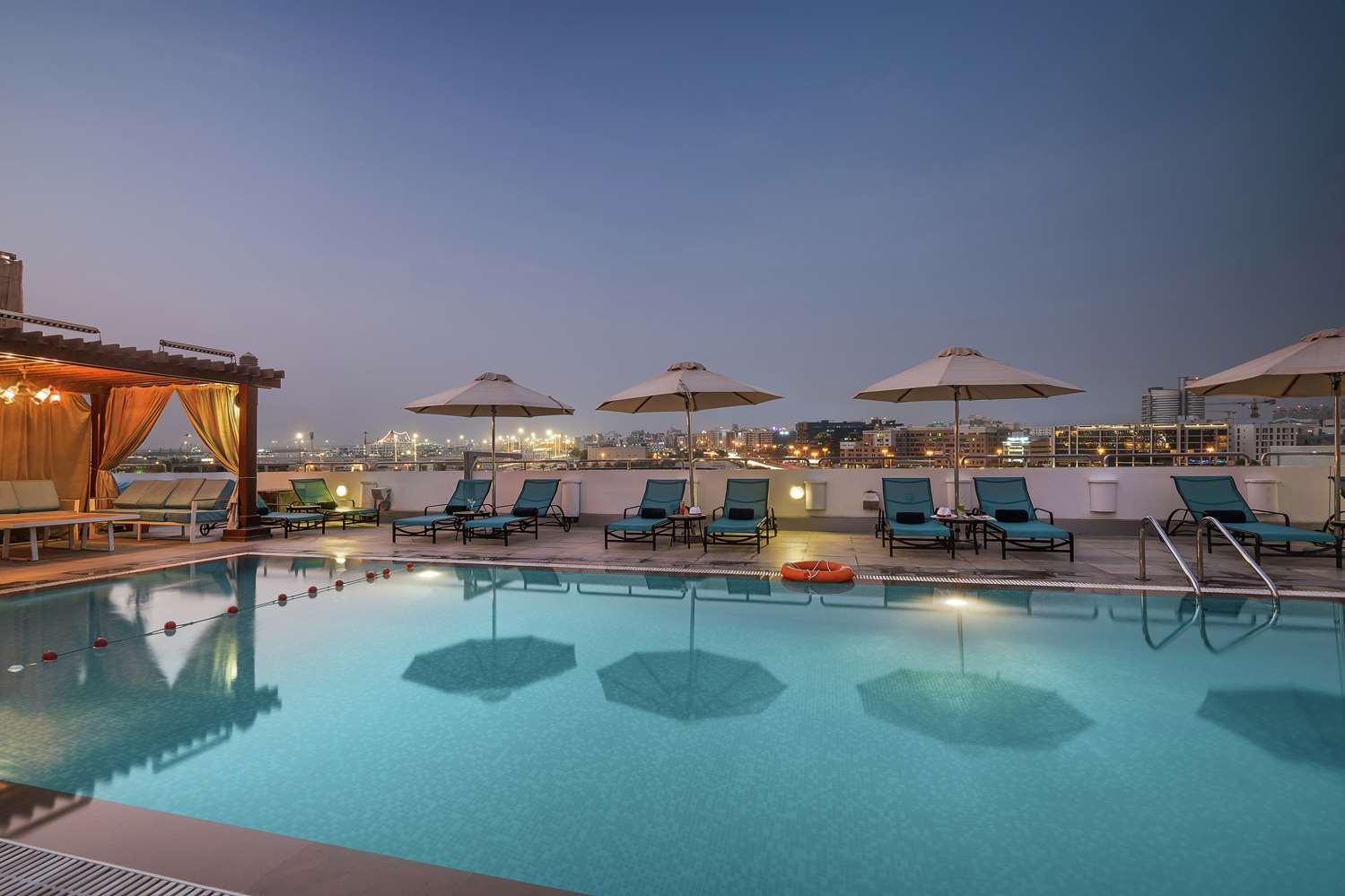 Hilton Garden Inn Dubai Jumeirah — 7