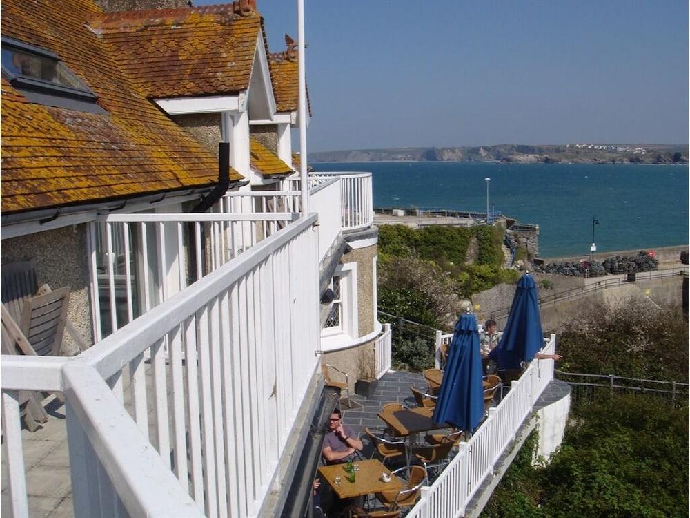 The Harbour - Guest House — 1