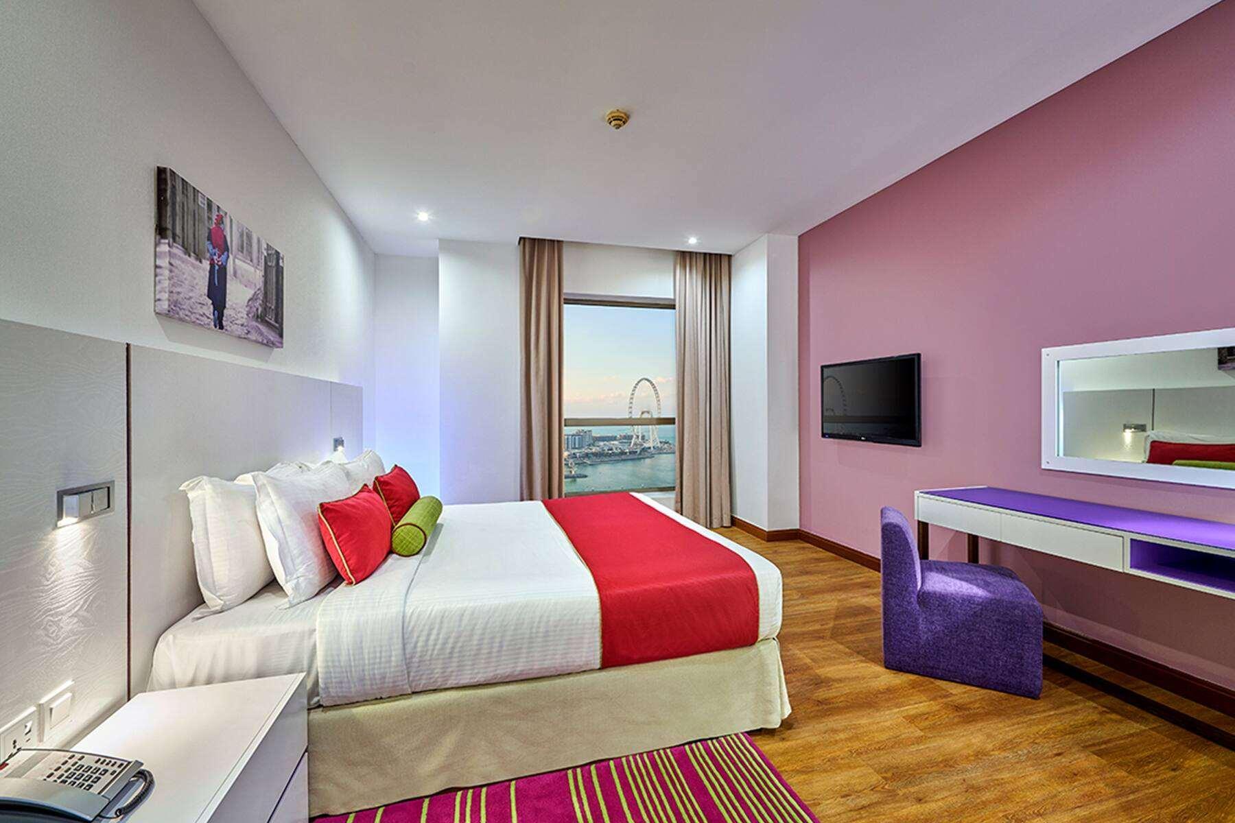 Ramada Hotel & Suites by Wyndham Dubai JBR — 10