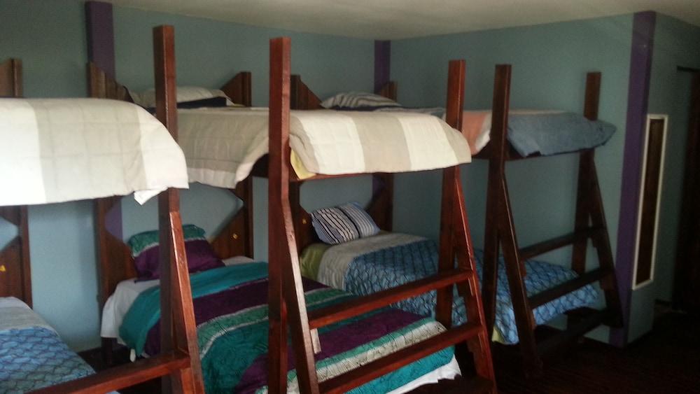 La Delphina Bed and Breakfast Bar and Grill — 3