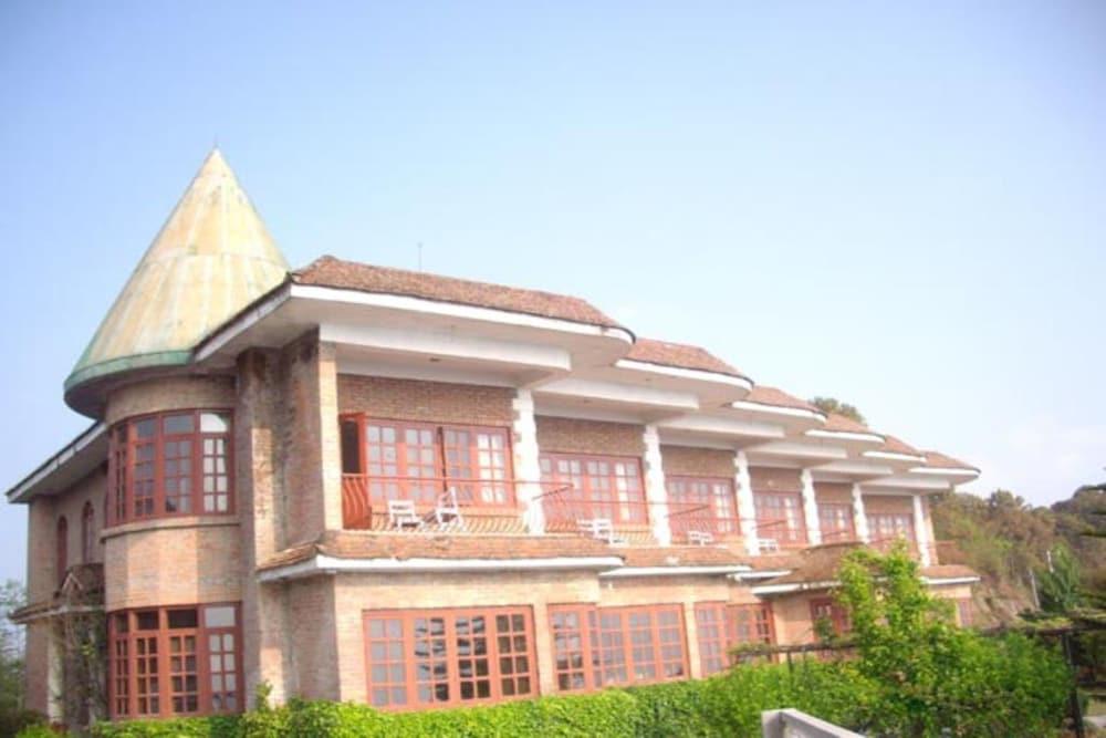 NIVA NIWA LODGE