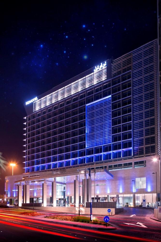 Novotel Abu Dhabi Al Bustan — 1