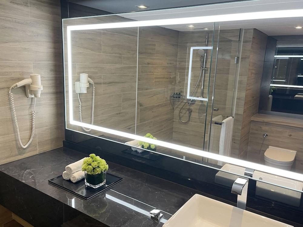 Prince Hotel Hong Kong — 3