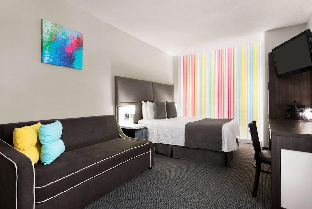 Travelodge Hotel By Wyndham Montreal Centre — 10