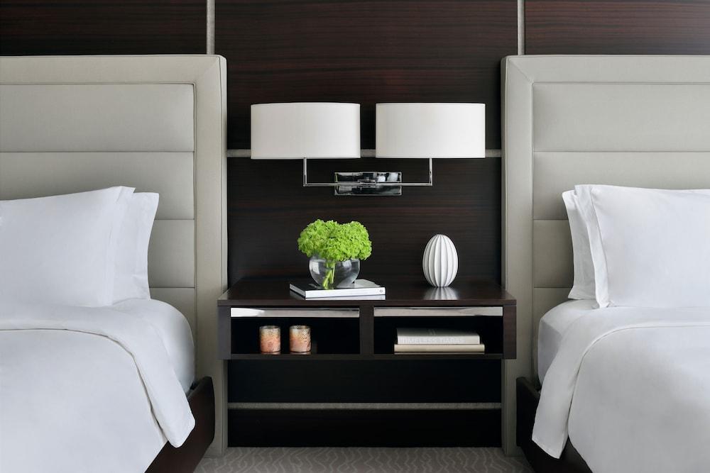 Rosewood Abu Dhabi — 2