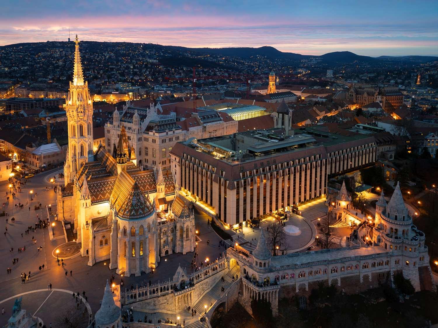 HILTON BUDAPEST — 7