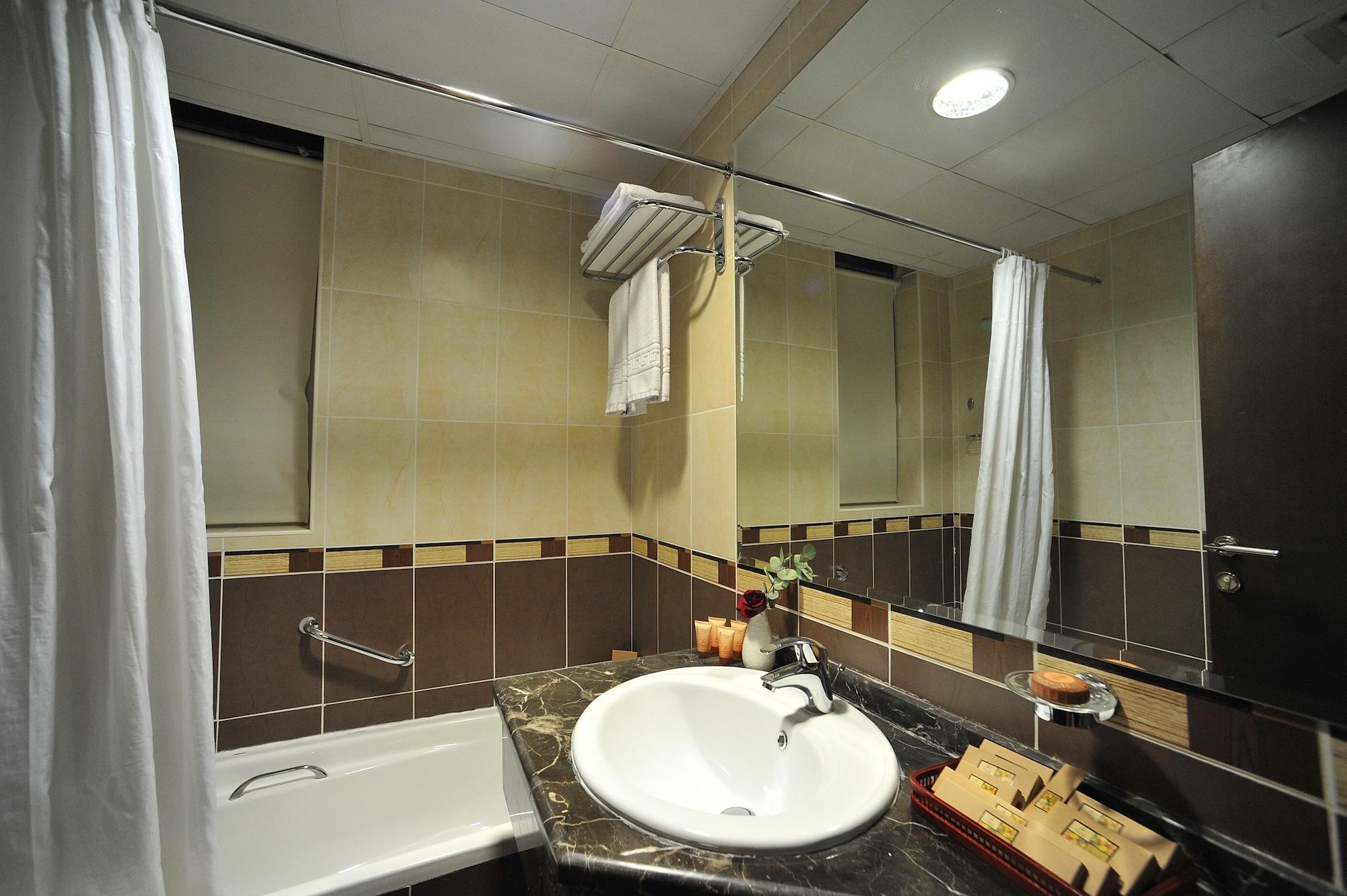 Executive Suites Abu Dhabi — 8