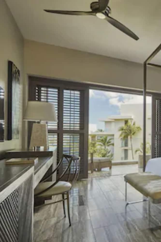 Four Seasons Resort and Residences Anguilla — 5