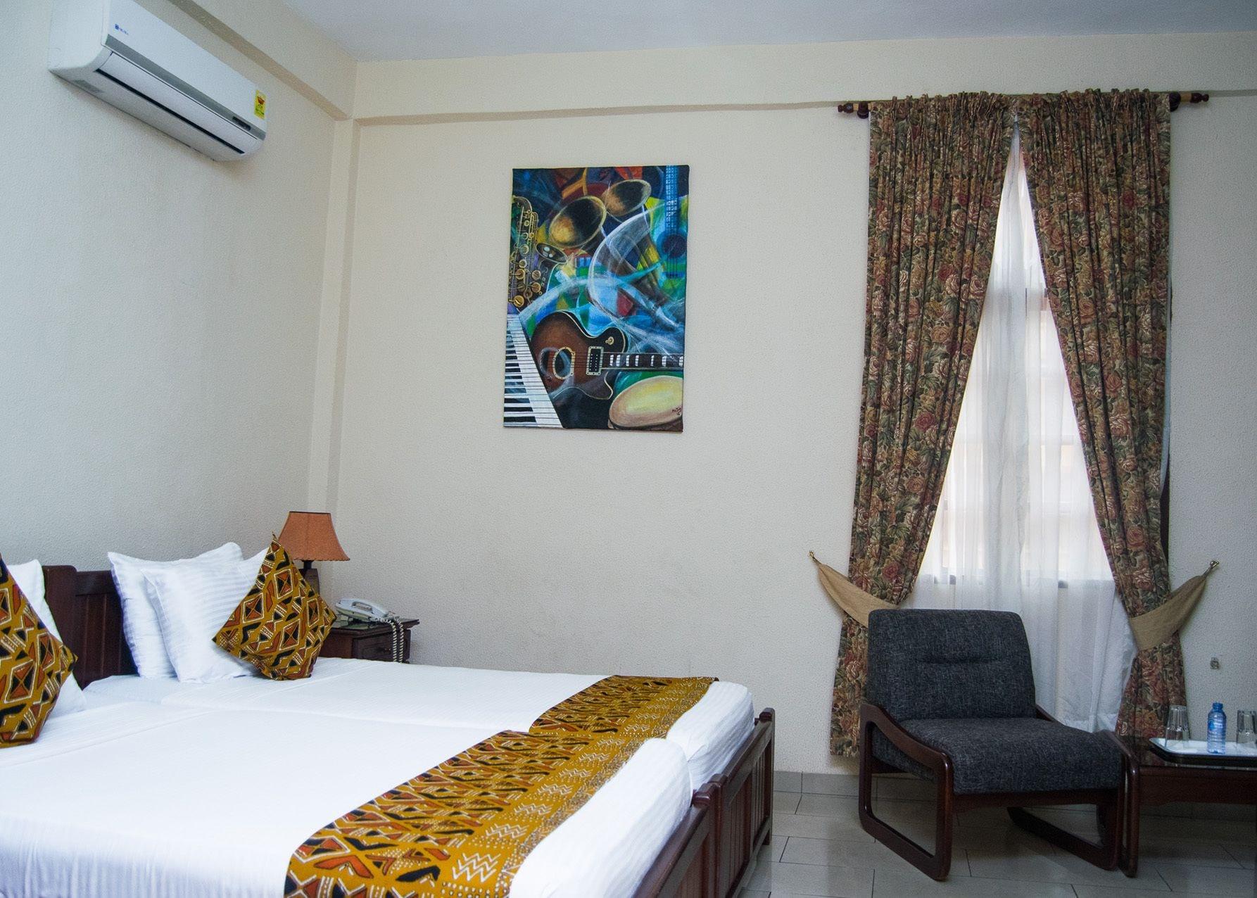 Coconut Grove Regency Hotel 1129248 — 8