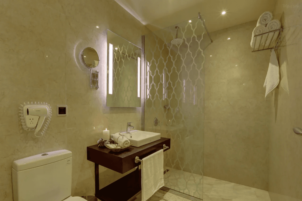 Tehran Grand Hotel — 3
