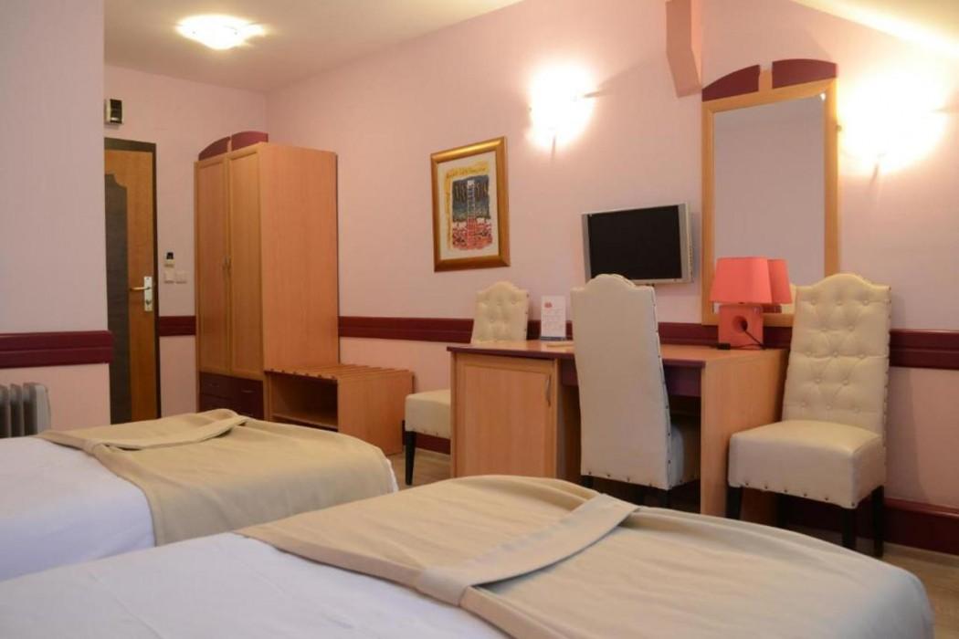 Hotel Tomce Sofka 1058998 — 10