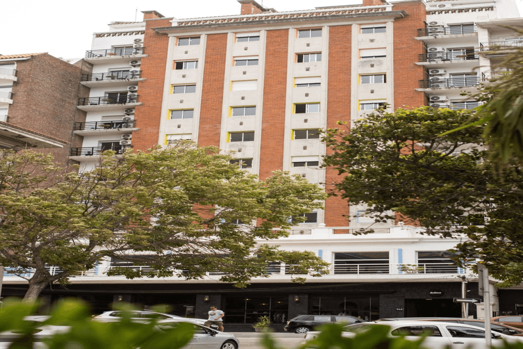 Selina Montevideo — 10
