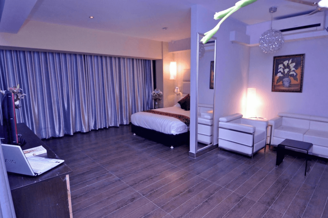 Royal Residence Dhaka — 10
