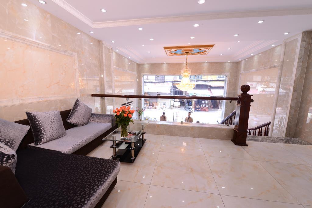 Golden Sun Palace Hotel 1229278 — 2