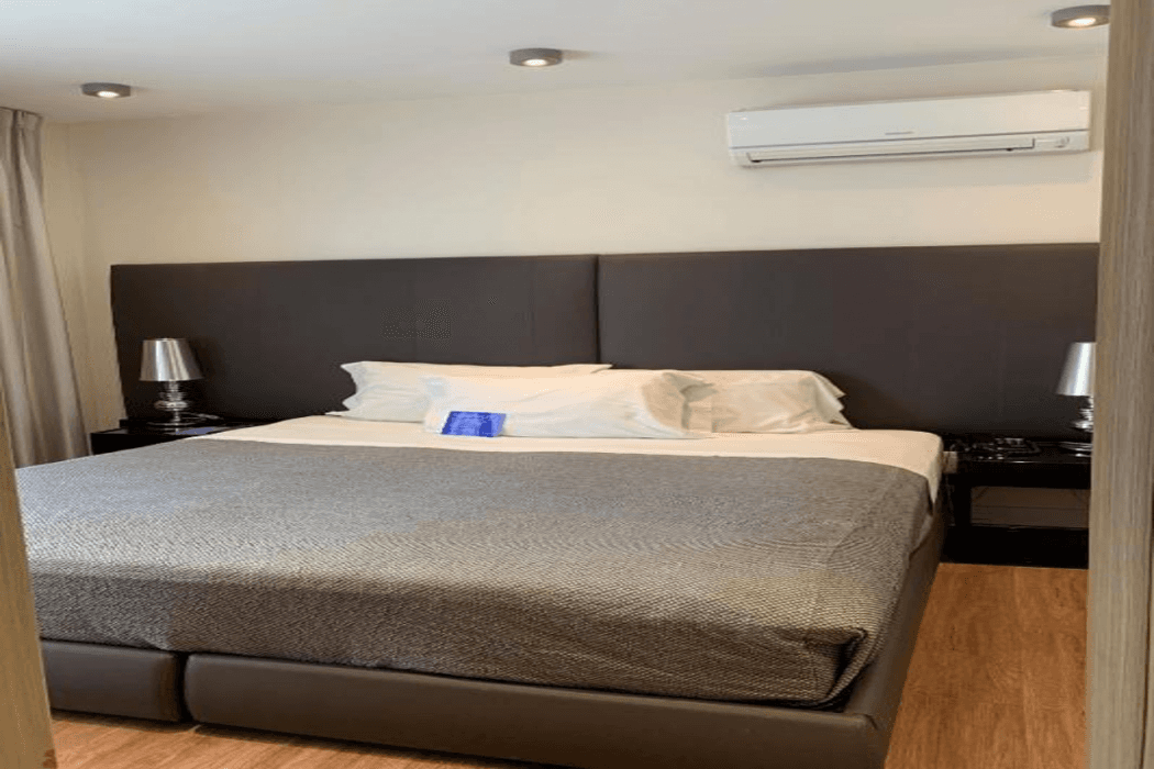Regency Way Montevideo Hotel — 8