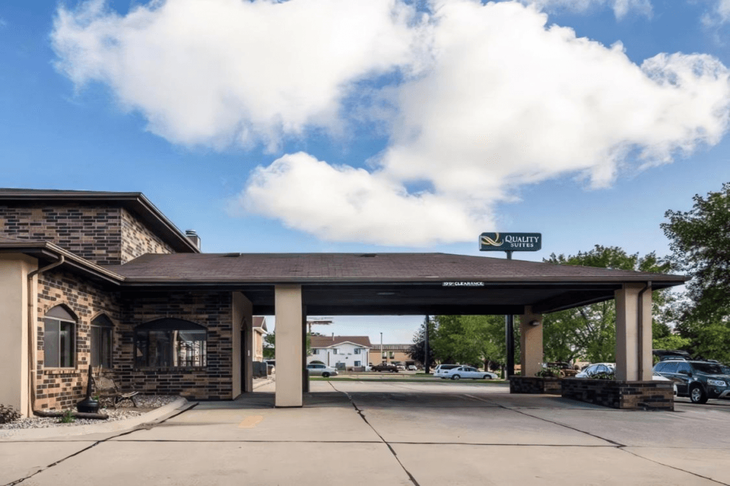 Quality Suites Near West Acres