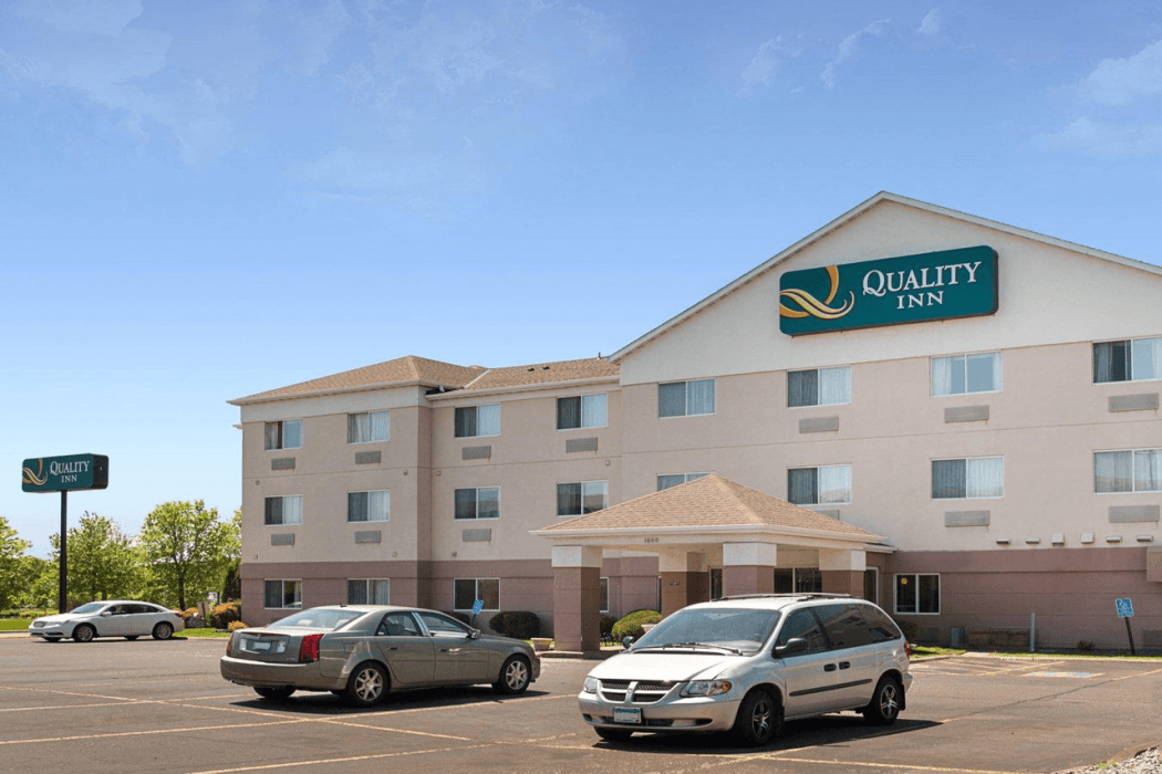 Quality Inn Brooklyn Center