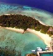 Makunudu Island — 1