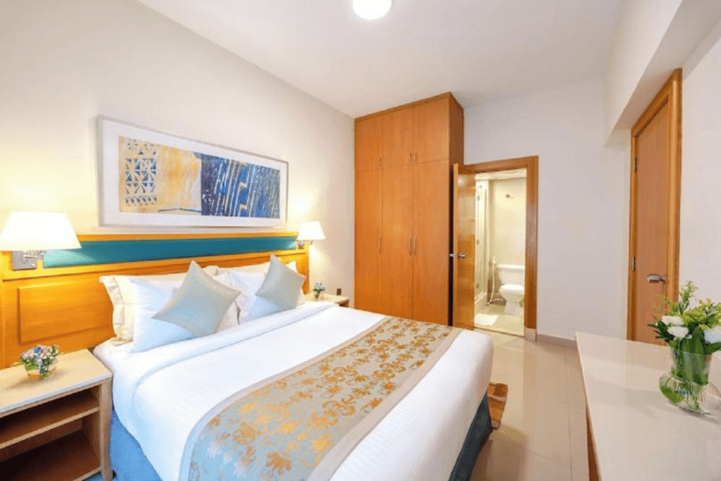 Golden Sands Hotel Apartments 5 — 7