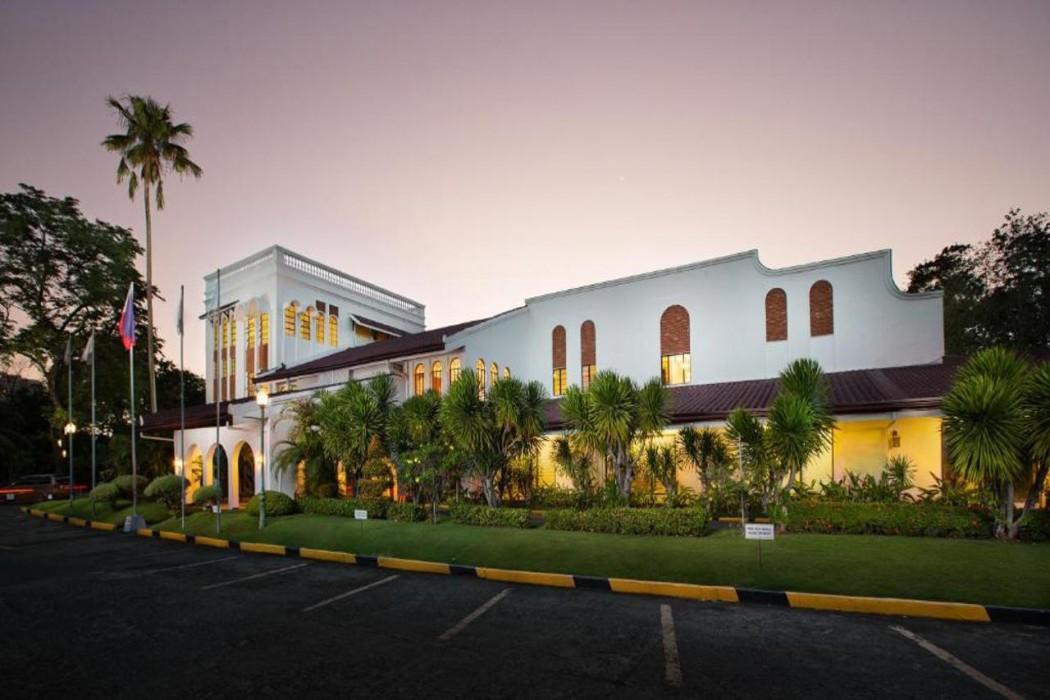 Montebello Hotel 20614 — 2