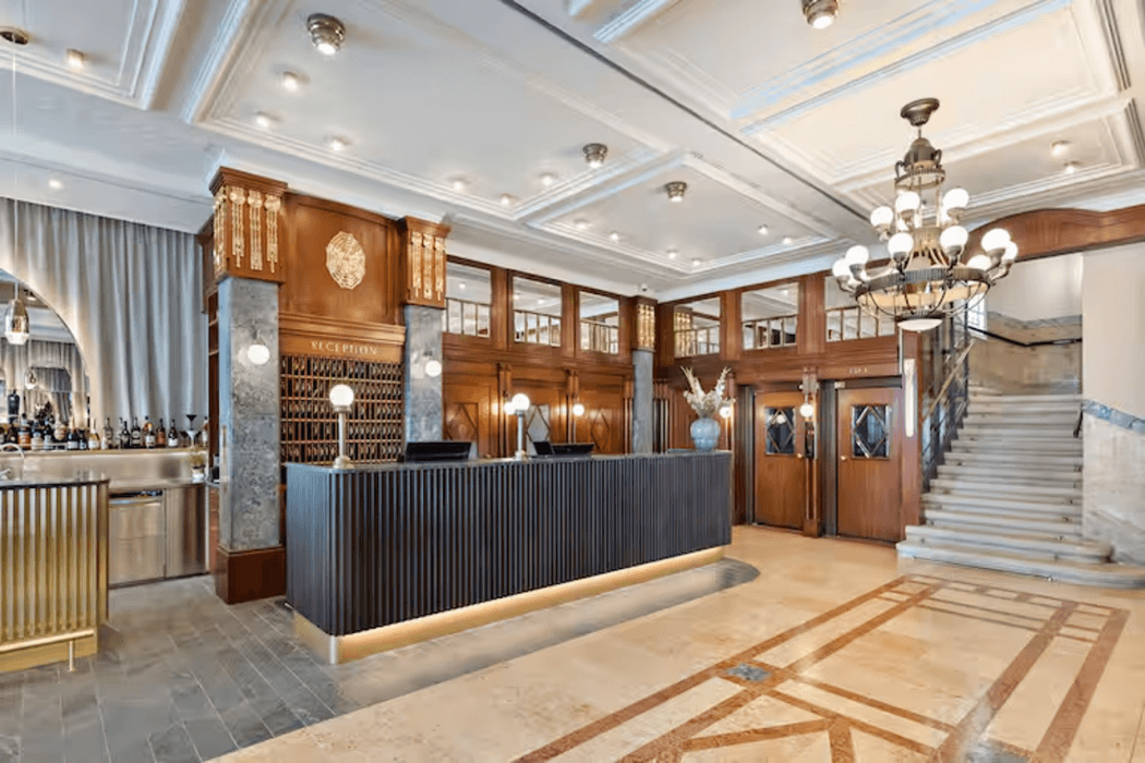 Hotel Astoria Vienna, Curio Collection by Hilton — 3