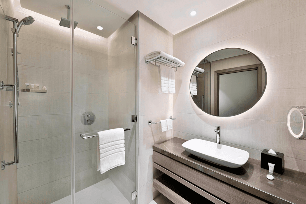 Courtyard by Marriott Al Barsha, Dubai — 10