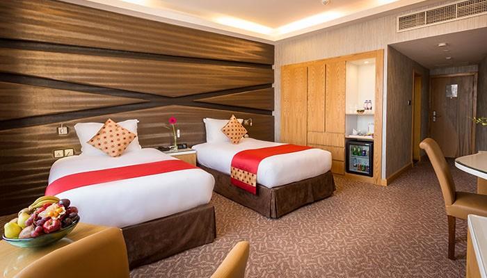 AL SAFIR HOTEL 2444 — 5