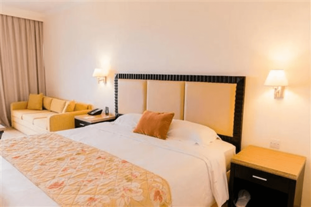 Elias Beach Hotel — 7