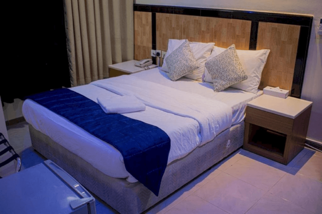 Sharjah Plaza Hotel — 9