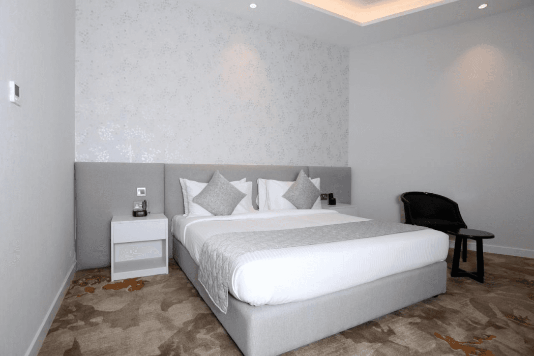Estay Hotel — 10